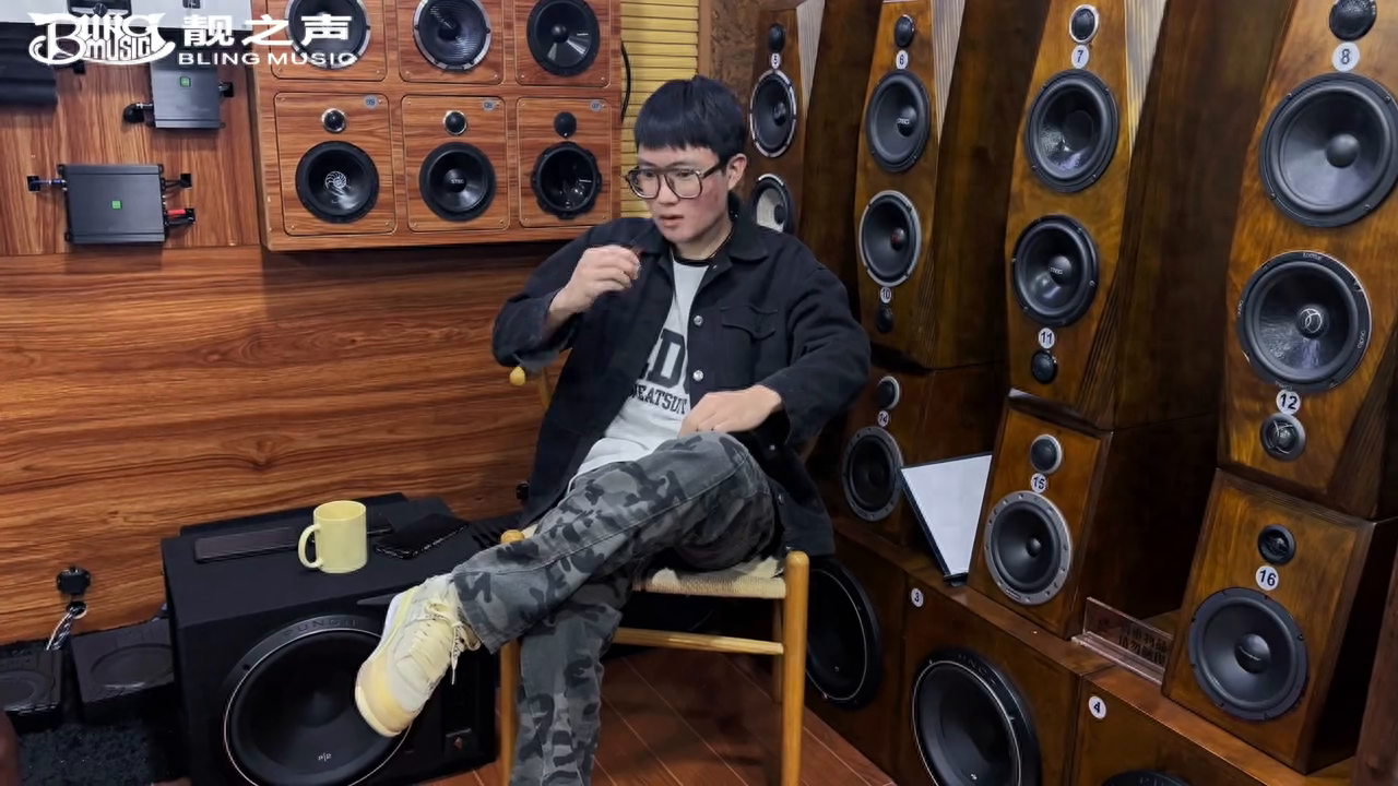 老板，我想改一套音响