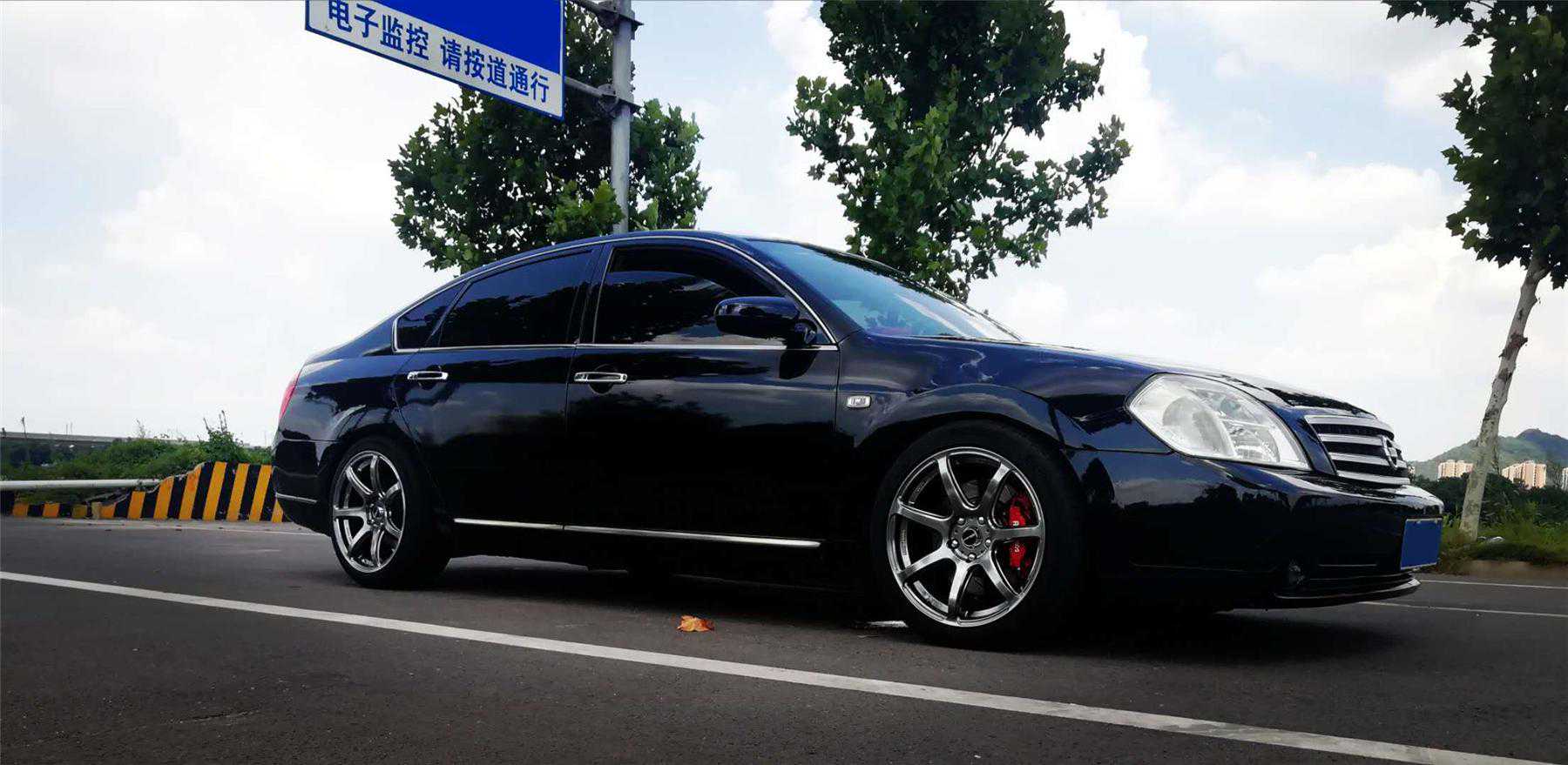 搭载V6引擎的经典日系轿车，长沙车友日产天籁轻改案例！