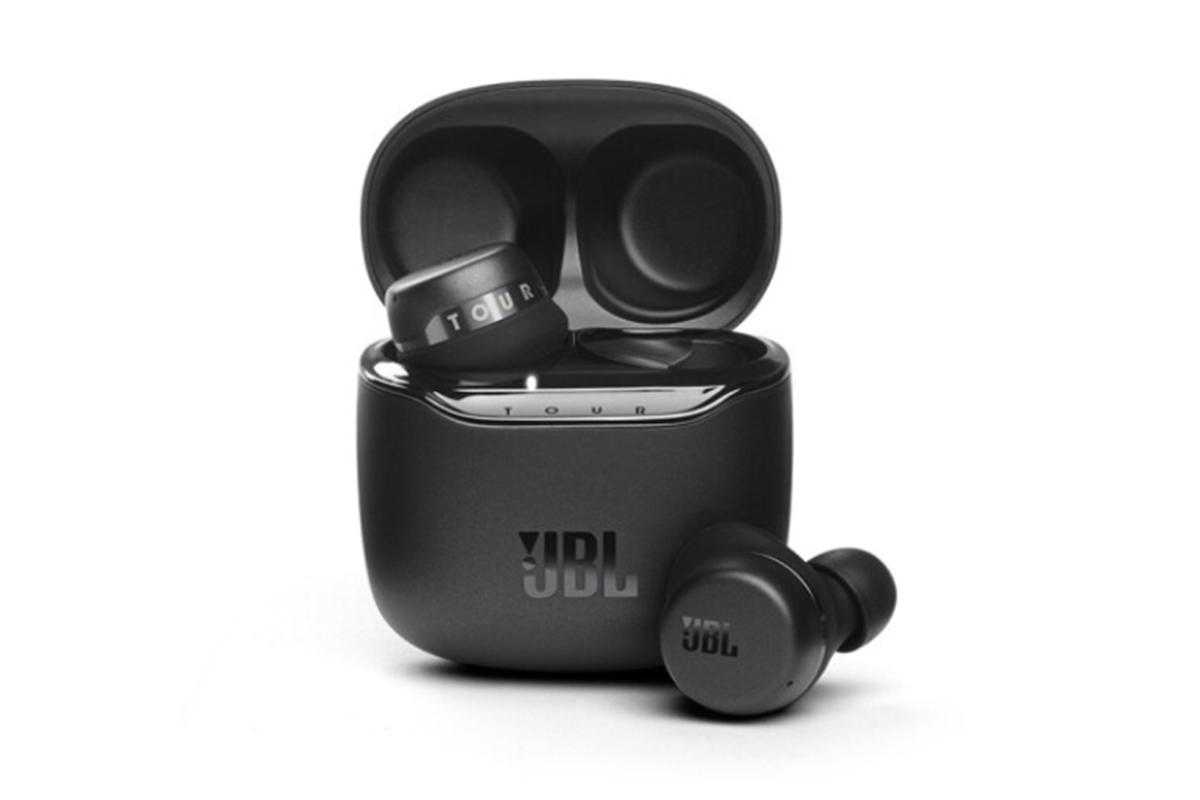 JBL TOUR PRO+ TWS真无线降噪耳机发布，全新系列外观，15级可控降噪