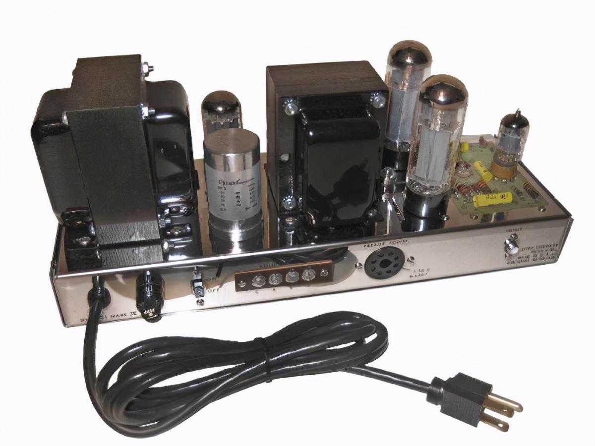 Dynaco Mark IV胆机，EL34推挽放大，声音甜美