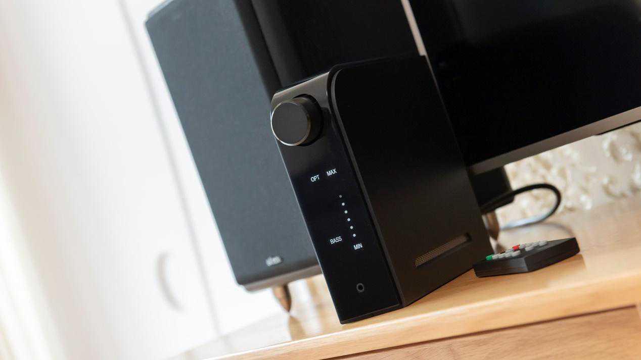 让你的耳机系统通通吃灰 深度谈谈 不得不服的英国NAD解码功放 