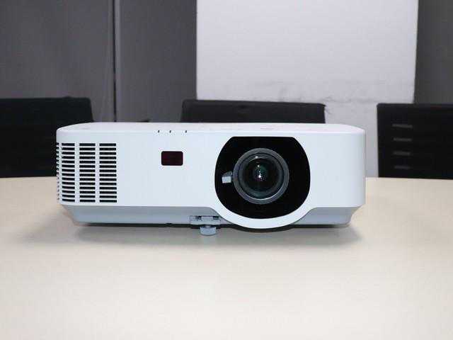 3LCD办公利器 NEC高端商务投影机评测