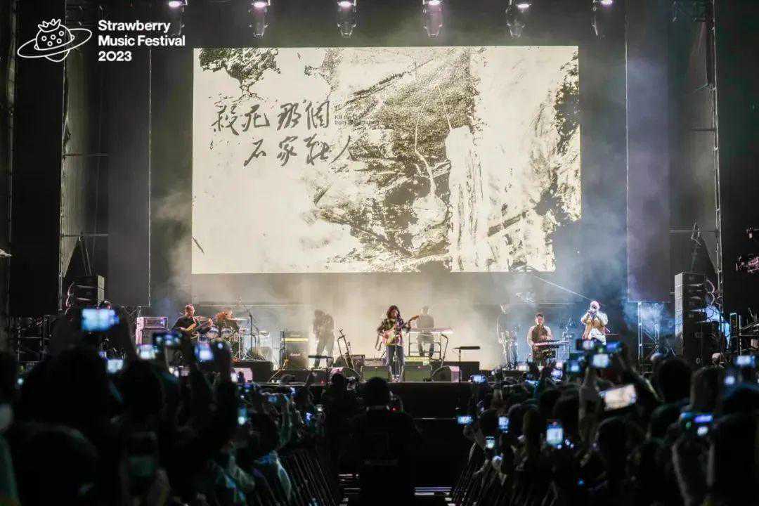 扎堆举办！爆火的音乐节哪家强？看这些音响设备就知道了