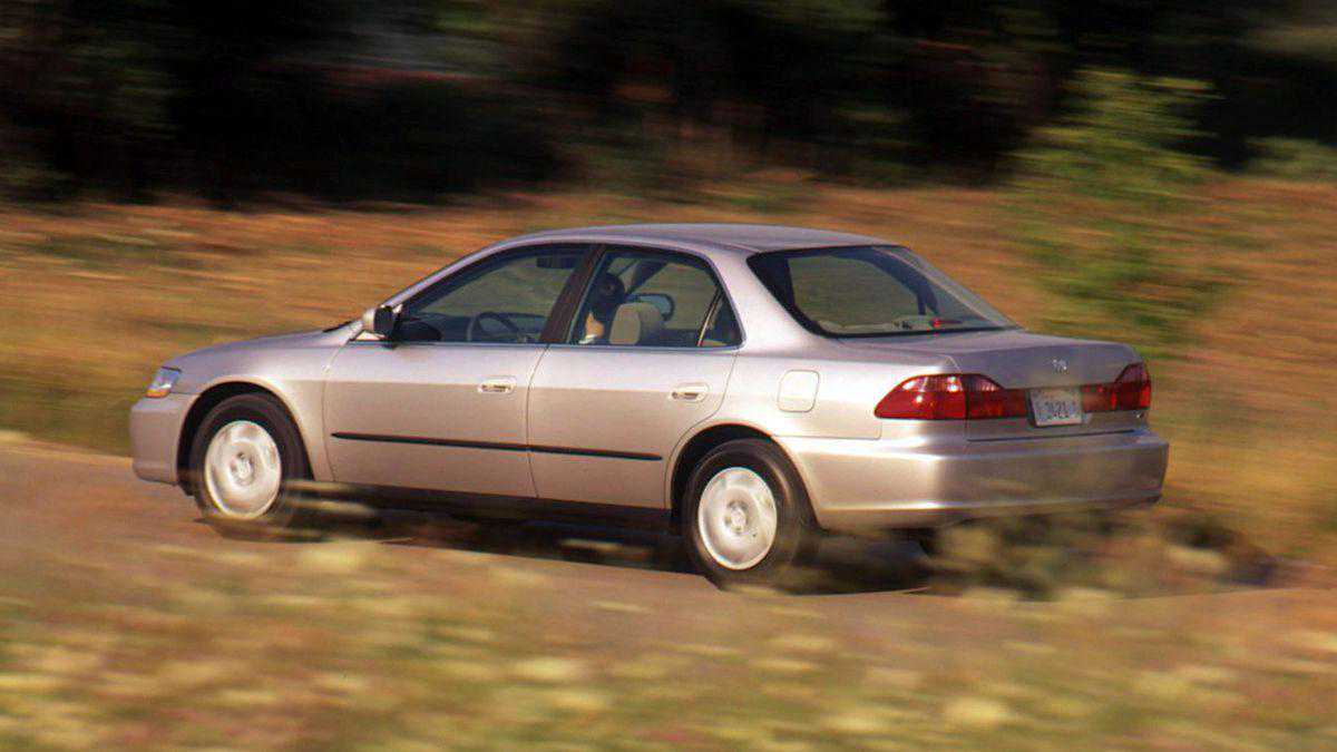 试驾1998 本田雅阁 LX V-6：匿名优秀