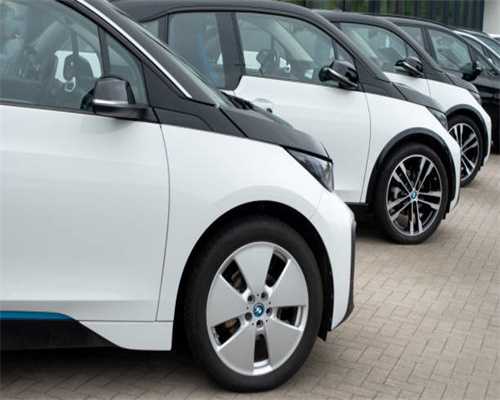 新型减肥药来了？还能改善代谢？上海专家最新成果：中药贯叶连翘提取物为抗肥胖症开辟全新研究方向