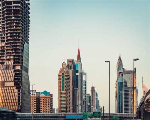 疑似感染新冠病毒，自我隔离四天好转，武汉同济医院周医生怎么做到的