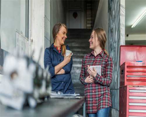 泌尿外科体格检查之男性生殖系统体格检查：注意一些特异性体征