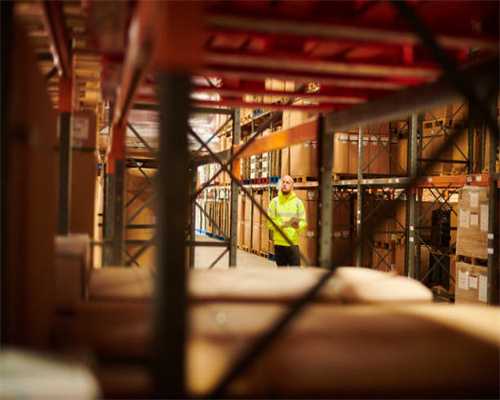 吞噬星空：罗峰一生中共拥有过九件战甲，其中一件简直逆天？