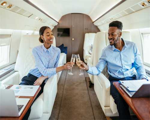 可笑，某些人拼着命带回国的穿山甲片，化学成分和猪蹄甲基本一致