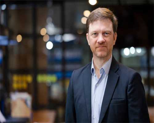 教你用200张电影票的钱，打造家庭影院，小户型也能弄！