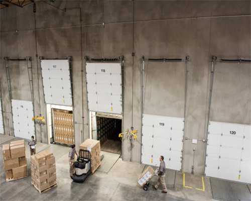 鱼缸水质严重白浊，五天才稳定下来，清晰度是一缸好水的灵魂