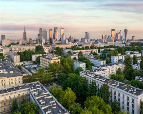 2秒带货2.67亿，有她在，李佳琦只能甘居第二