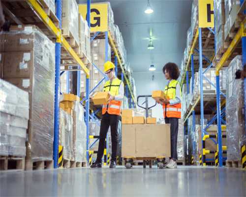 心理学家：这7个行为让男人荷尔蒙“爆棚”！聪明女人都知道